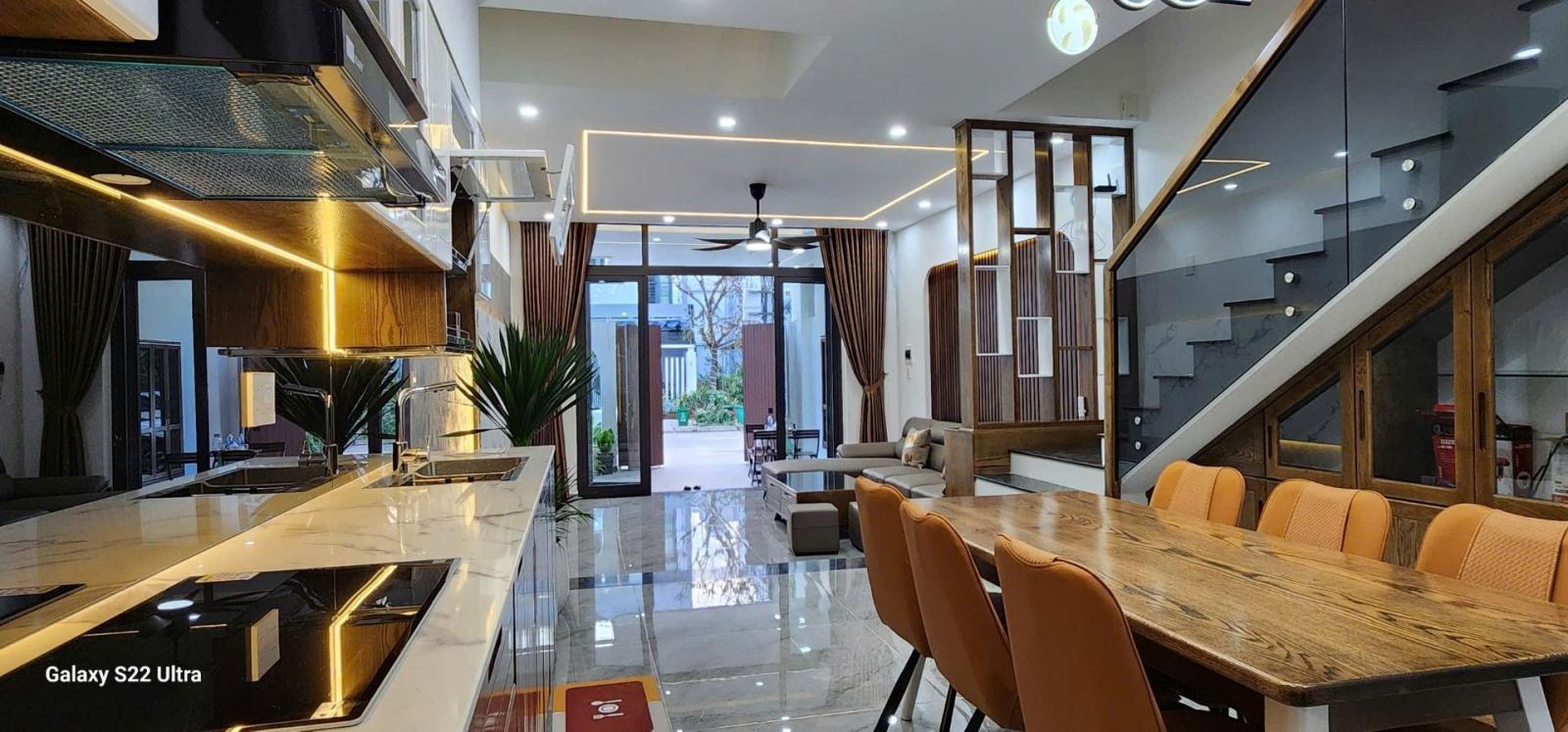 Bán nhà Diệp Minh Châu Hòa Xuân, 3 tầng, 100m2, đường 7.5m, giá 9.9 tỷ 15997912