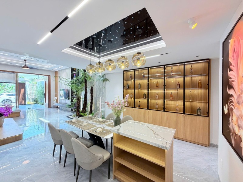 Bán nhà 3 tầng Lỗ Giáng Hòa Xuân, 100m2, gần CV Văn Tiến Dũng, giá 7.99 tỷ 15997913