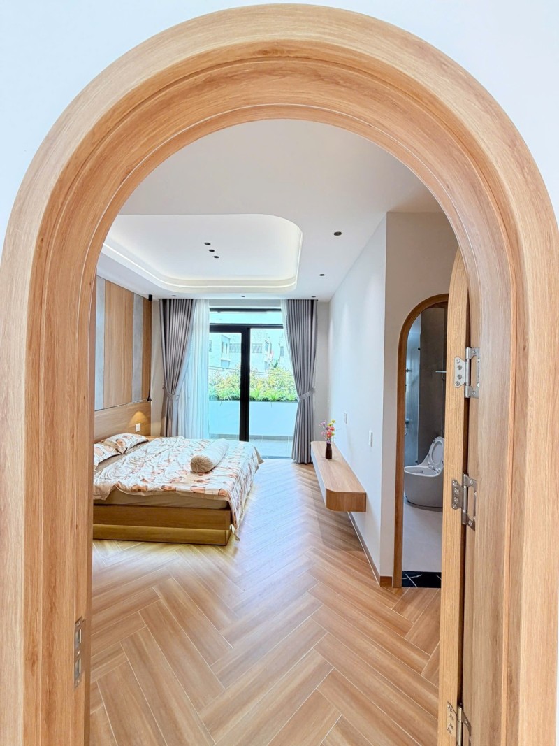 Bán nhà 3 tầng Lỗ Giáng Hòa Xuân, 100m2, gần CV Văn Tiến Dũng, giá 7.99 tỷ 15997913