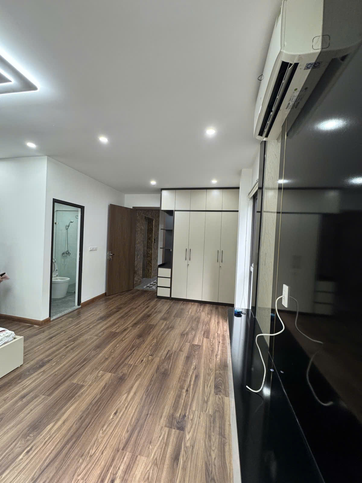 NHÀ ĐẸP NHƯ KHÁCH SẠN- LÊ TRỌNG TẤN TX – 41M² – 6T THANG MÁY – LÔ GÓC – FULL NỘI THẤT 15997994