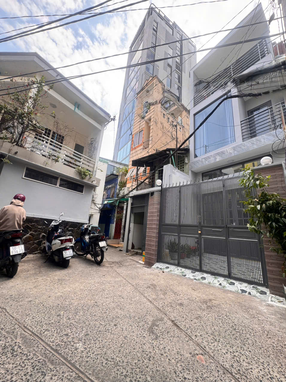 BÁN NHÀ HẺM XE HƠI 6M Đ.TRẦN KHẮC CHÂN, TÂN ĐỊNH, QUẬN 1 - 54M2 NGANG 4M*13M VUÔNG VỨC FULL THỔ - 15997997