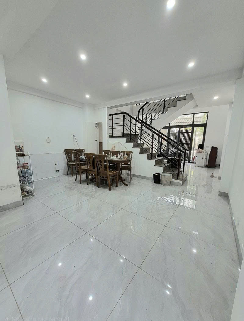 Bán nhà Hẻm 8m  Nguyễn Cửu Đàm - ngay Tân Sơn Nhì, 5x13m, 5 Tầng - 5PN, chỉ 9,7 tỷ. 15997998