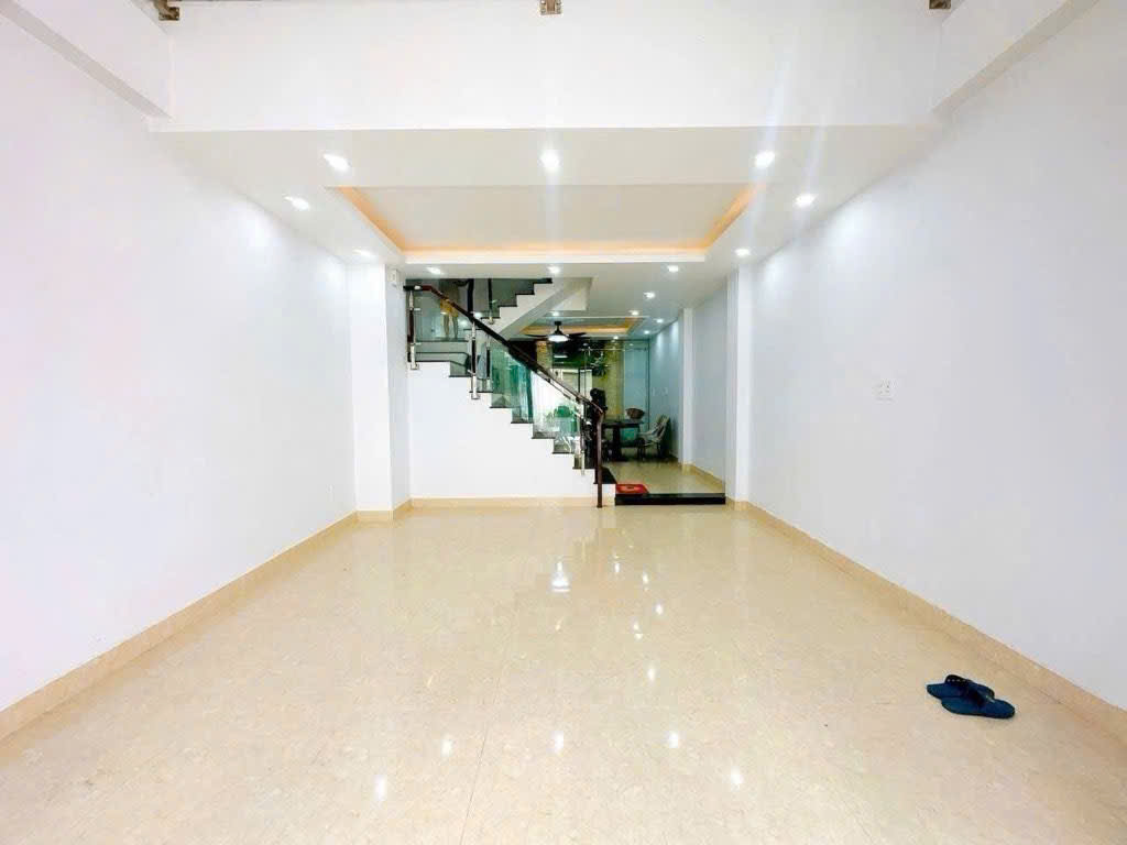 NHÀ ĐẸP HẺM Ô TÔ HUỲNH TẤN PHÁT, Q.7 - TẶNG FULL NỘI THẤT CAO CẤP! 15998037