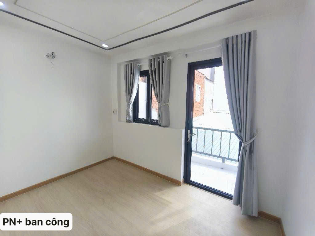 Nhà sát Tân Phú - ngay Bốn Xã - chỉ 3.2 tỷ(tl) - 2 tầng - 2 phòng ngủ - nhà mới vào ở ngay 15998050