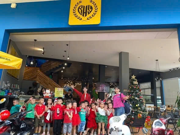 SANG NHƯỢNG MÔ HÌNH CAFE & KHU VUI CHƠI TRẺ EM – TRUNG TÂM TP. QUY NHƠN 15998094