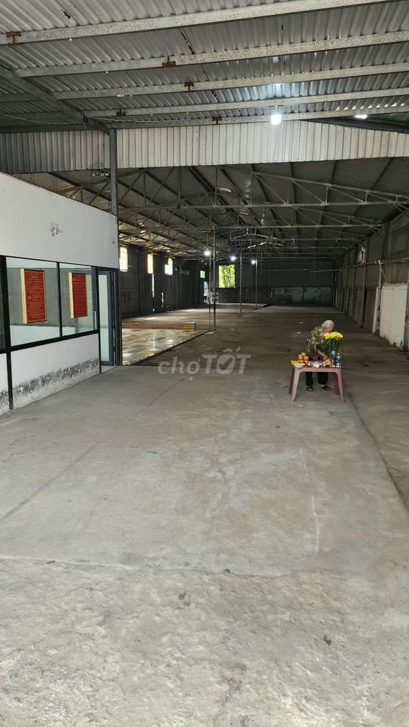 CHO THUÊ KHO/XƯỞNG GIÁ TỐT – VỊ TRÍ THUẬN LỢI TẠI QUẬN 12 15998101