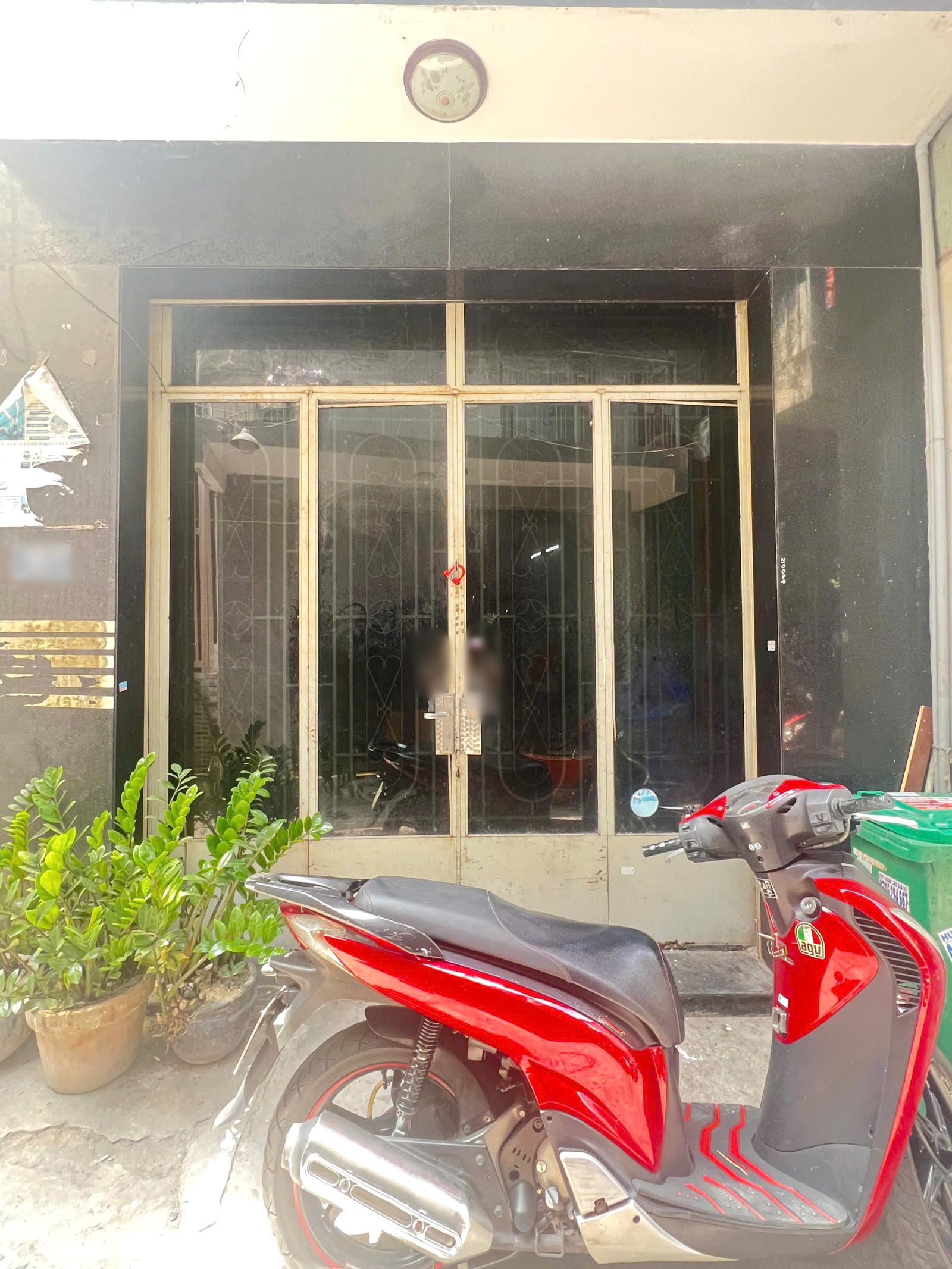 Nhà 4 tầng hẻm thông sát mặt tiền đường Dạ Nam P2Q8. Giá: 5.28 tỷ 15998104