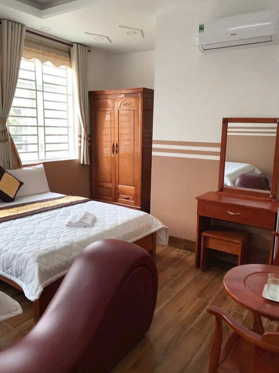 KHÁCH SẠN 20 PHÒNG MẶT TIỀN VÕ THỊ PHẢI – THU NHẬP 190TR/THÁNG – CHỈ 16 TỶ TL 15998110