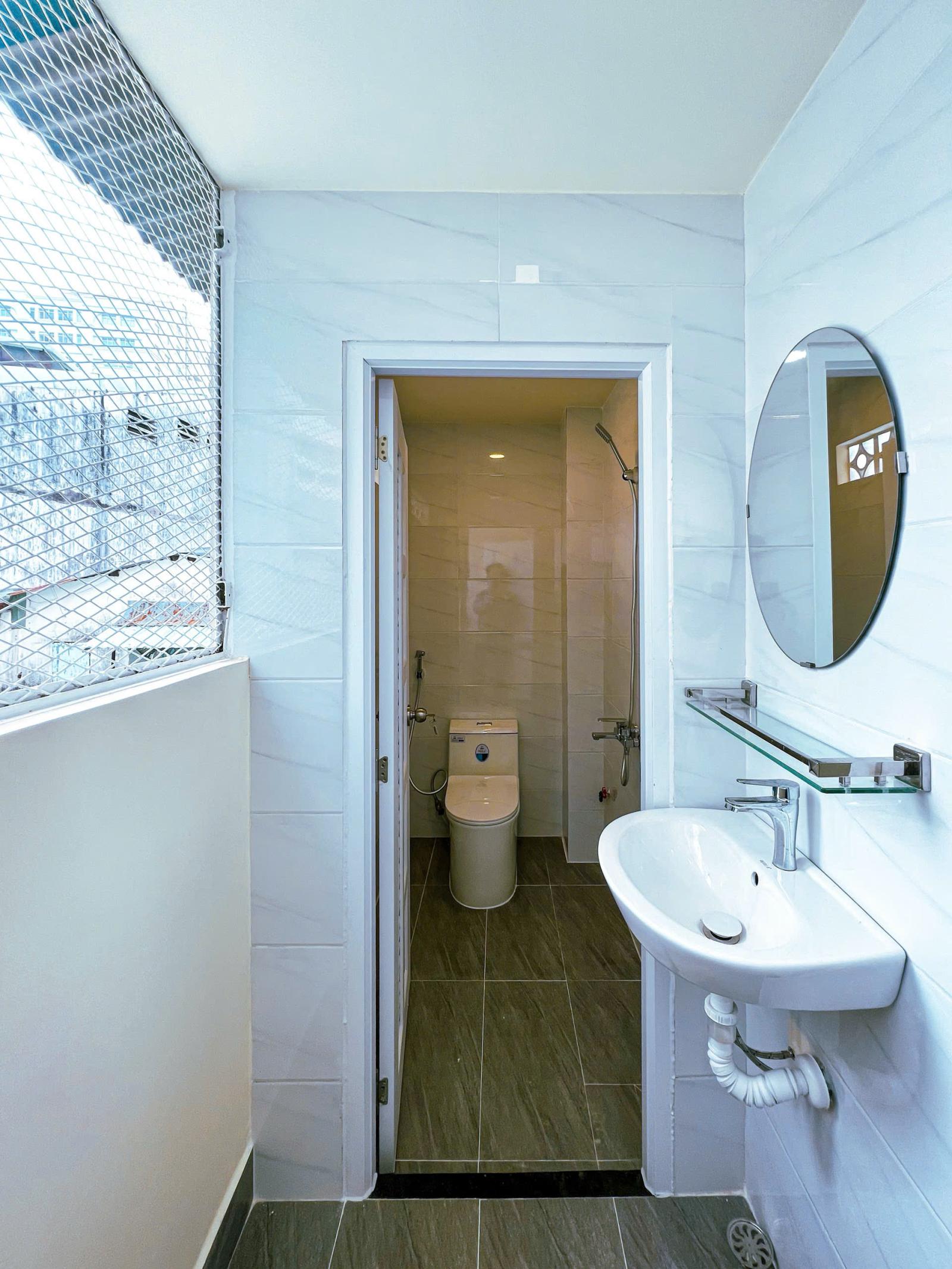 NHÀ ĐẸP – GIÁ TỐT – Chính Chủ Bán Nhà ĐƯỜNG NGUYỄN KHẮC NHU  Phường Cô Giang, Quận 1, HCM 15998118