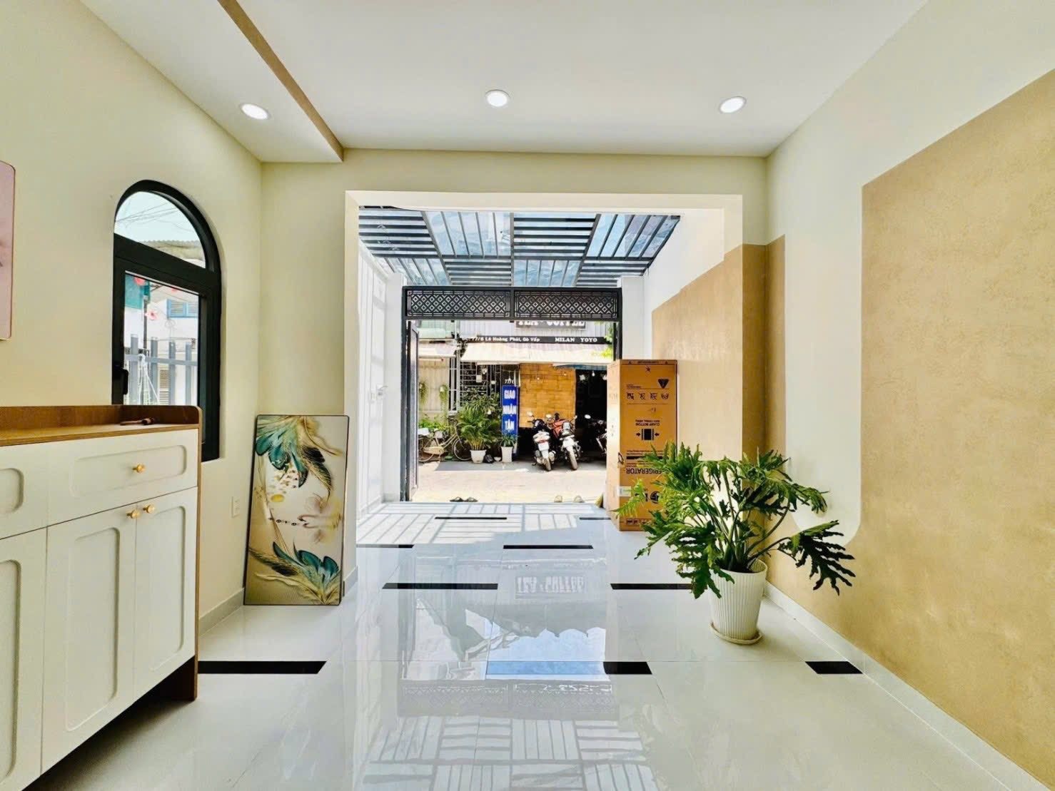 GÓC 2 MẶT TIỀN HIẾM – XE HƠI TRÁNH – NHÀ MỚI 4 TẦNG 56M2  - NGAY LÊ HOANG PHÁI - GÒ VẤP 15998136