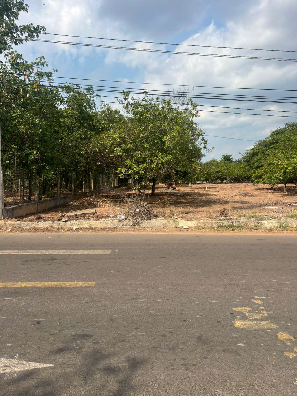 Bán đất Mt Nhựa Xuân Hiệp-Tân Tiến, Xuân Lộc. Đồng Nai. Giá 3.25ty. Lh 0984488048. 15998183