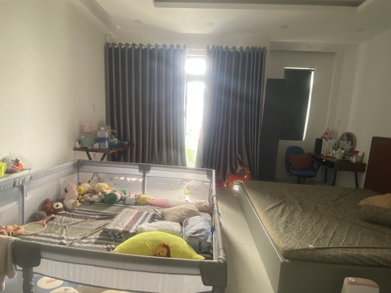 Bán nhà đường số 12, Hiệp Bình Chánh, Thủ Đức, TP HCM. DT 60m2, 4 tầng, sổ hồng. Giá 9.2 tỷ. 15998218