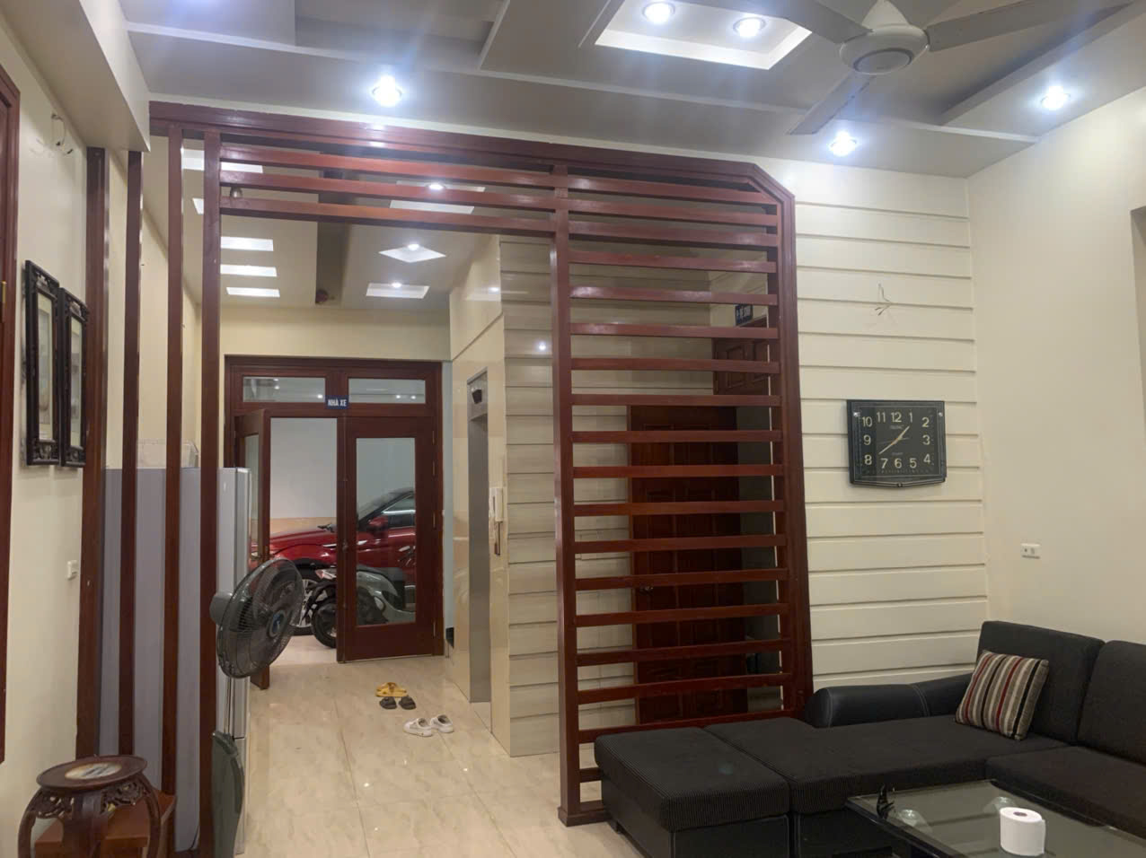 BÁN NHÀ 7 TẦNG NGUYÊN HỒNG – LÊ CHÂN – LÔ GÓC – THANG MÁY – 9,9 TỶ 15998221