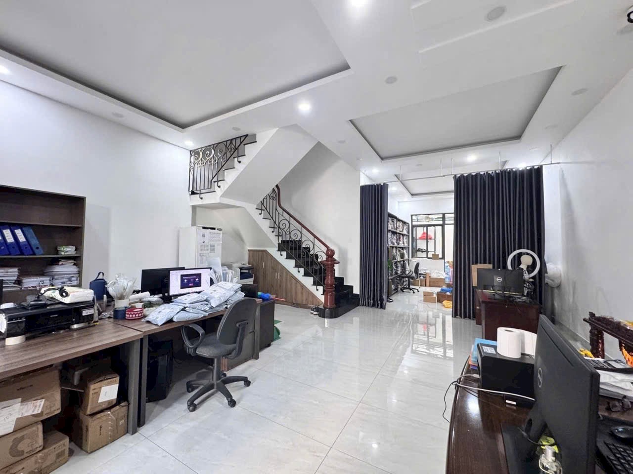 Nhà 4 tầng đường số 8 khu bên sông Hiệp Bình Chánh, DT 115,5m2 (6,8 x 17) giá 17,6 tỷ TL 15998240