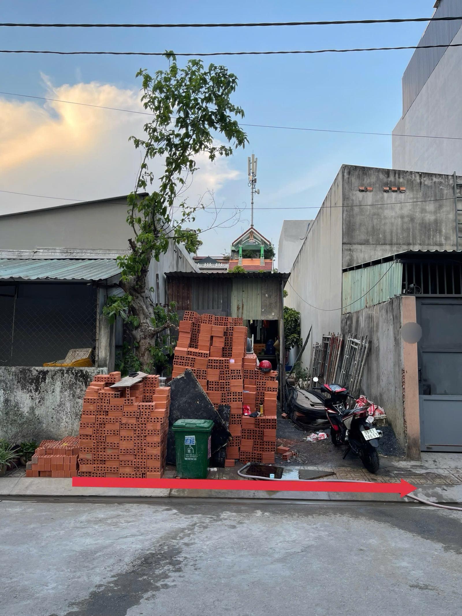 Bán đất 2MT đường 12 Tam Bình, Thủ Đức, DT: 165m2 (4,5 x 37) giá 10,5 tỷ 15998242