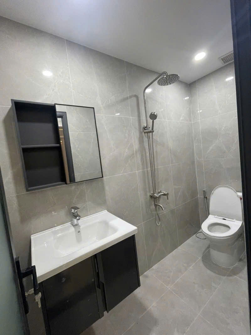 Bán nhà đường số 12, Hiệp Bình Chánh, Thủ Đức, TP HCM. DT 60m2, 4 tầng, sổ hồng. Giá 9.2 tỷ. 15998268