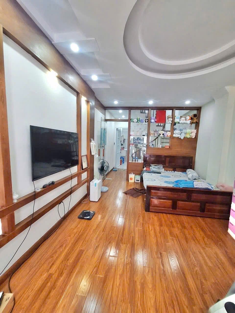 Bán nhà phố Nguyễn Khánh Toàn, Cầu Giấy, ô tô lừi cửa, kinh doanh, 48m, 5 tầng, 13.4 tỷ 15998275