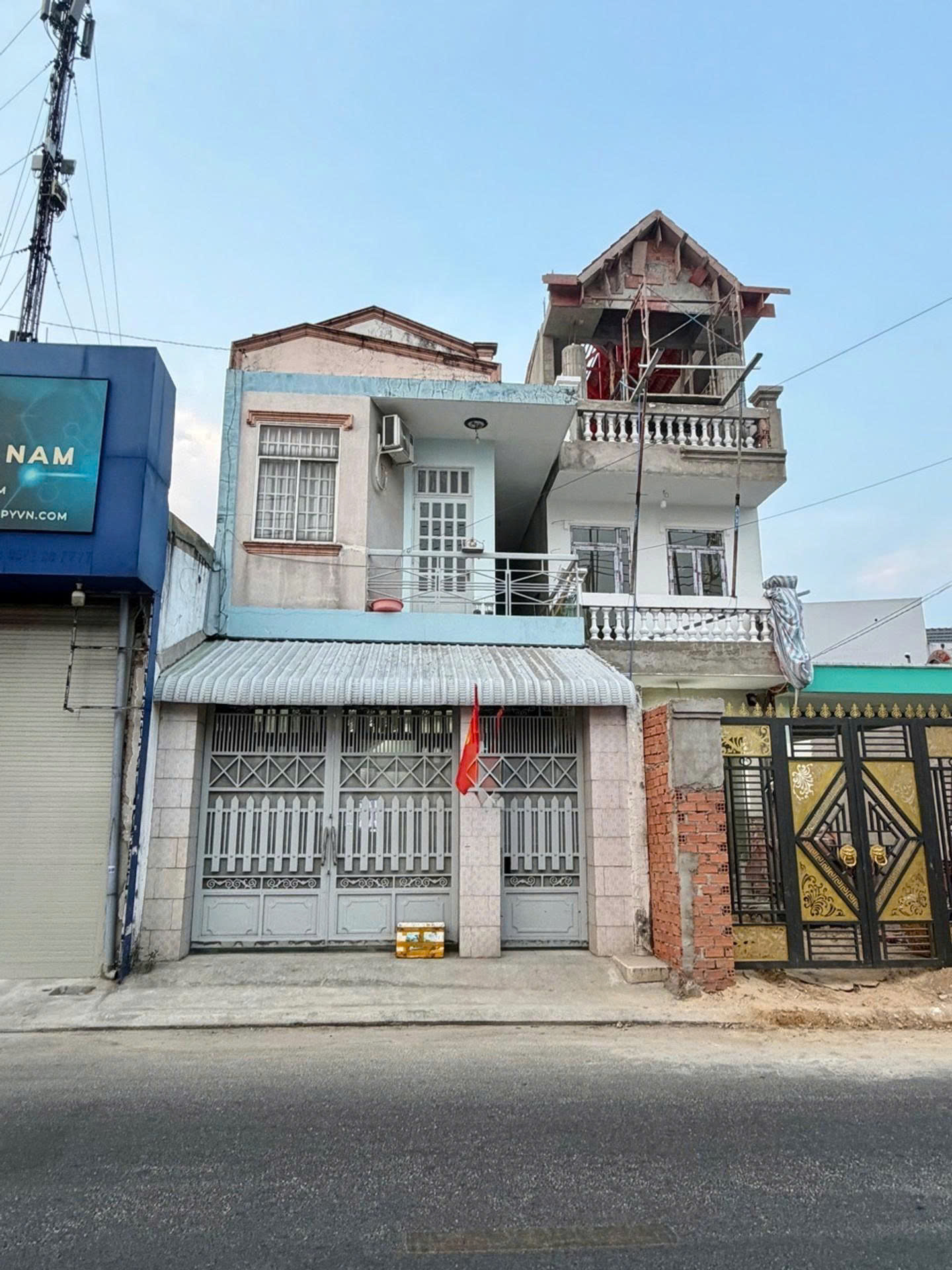 Mặt tiền kinh doanh 5x20, nhà trệt lầu 3PN – chỉ 9,9 tỷ TL  Bán đất tặng nhà, pháp lý chuẩn 15998276