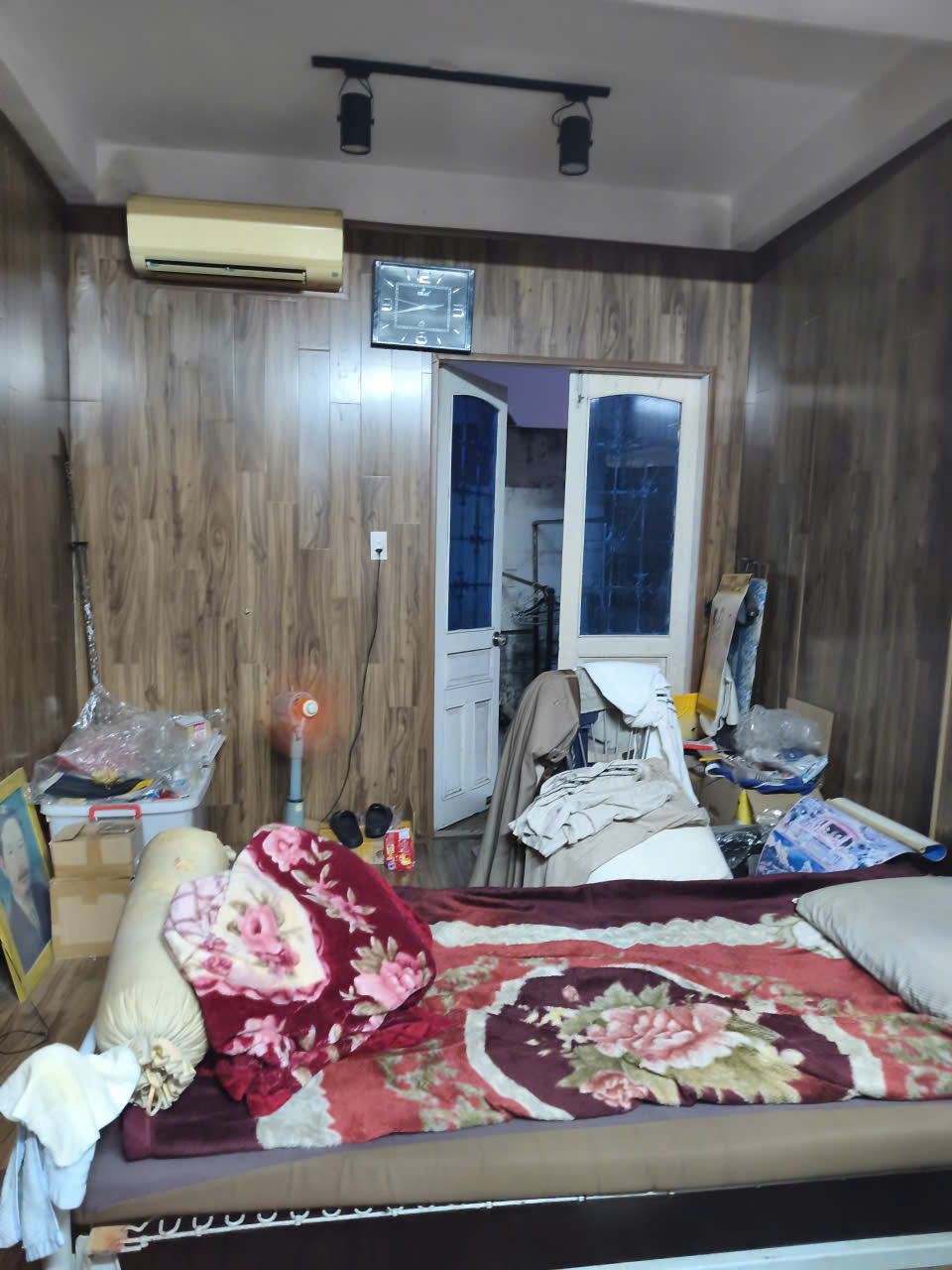 ♣ Nhà gần Núi Thành đối diện Công Viên Á Châu, 41m2, 3 mê đúc + Tum, 3PN, 2.xx tỷ 15998300