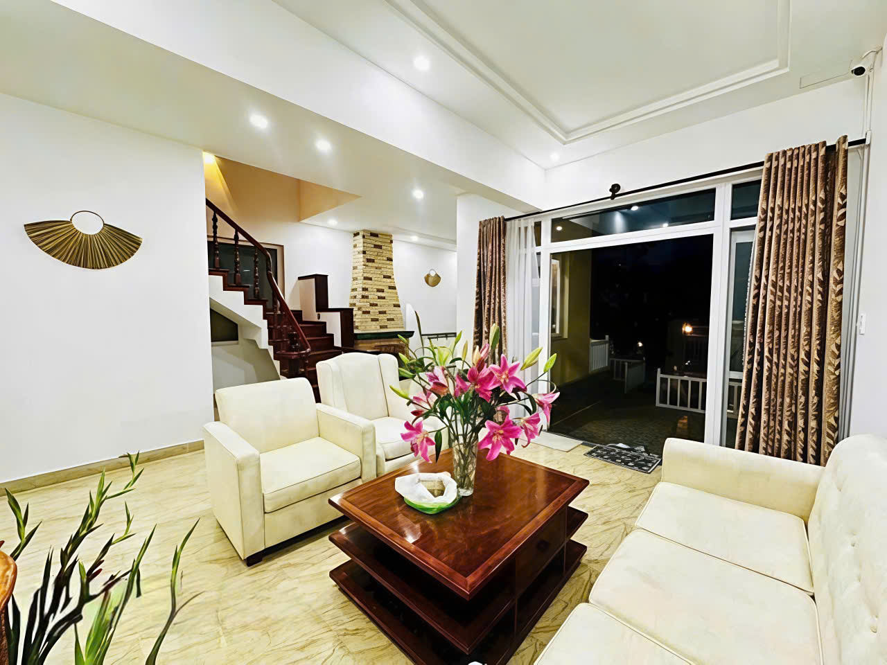 CHO THUÊ VILLA ĐẸP ĐƯỜNG ĐỐNG ĐA PHƯỜNG 3 TRUNG TÂM ĐÀ LẠT 15998338