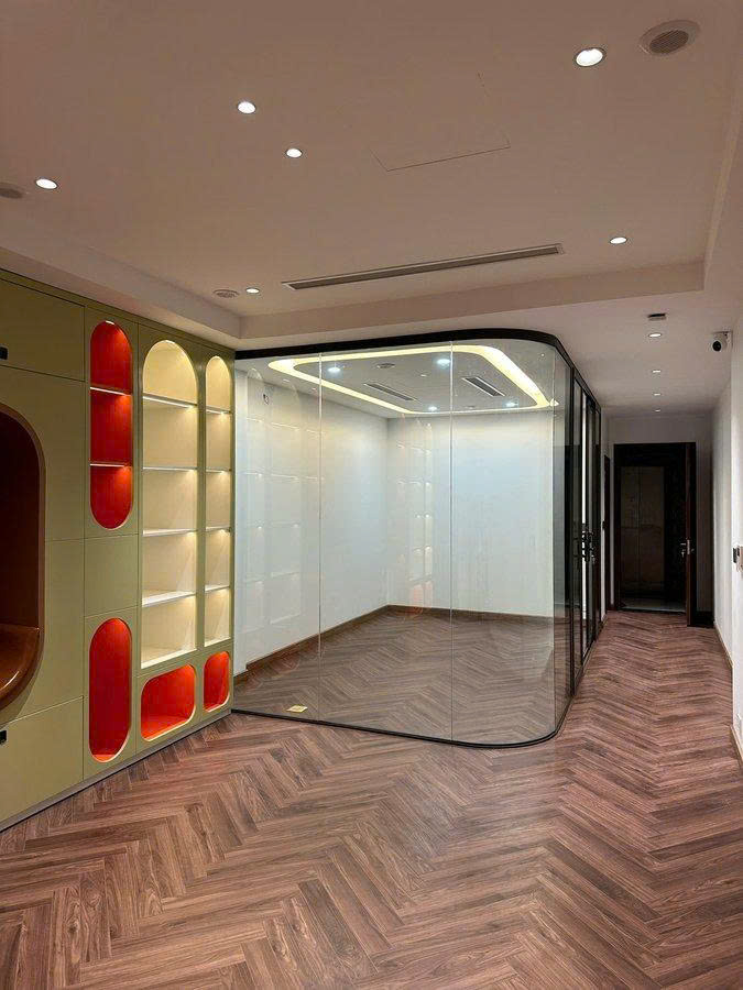 NHÀ LẠC LONG QUÂN , GẦN HỒ TÂY, 62M2, 7 TẦNG THANG MÁY, GARA Ô TÔ, GIÁ 35 TỶ 15998347