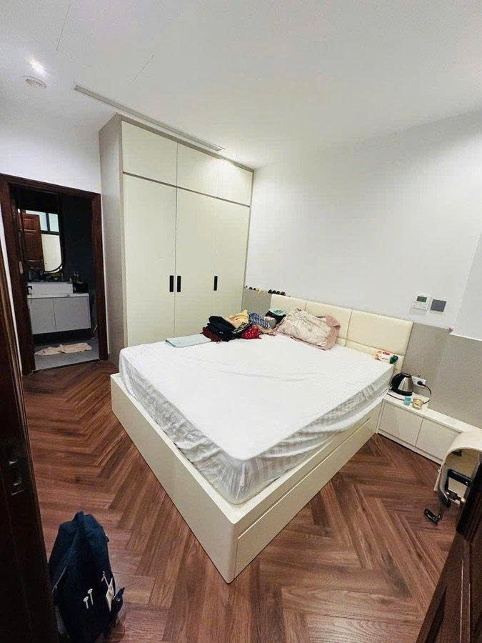 NHÀ LẠC LONG QUÂN , GẦN HỒ TÂY, 62M2, 7 TẦNG THANG MÁY, GARA Ô TÔ, GIÁ 35 TỶ 15998347