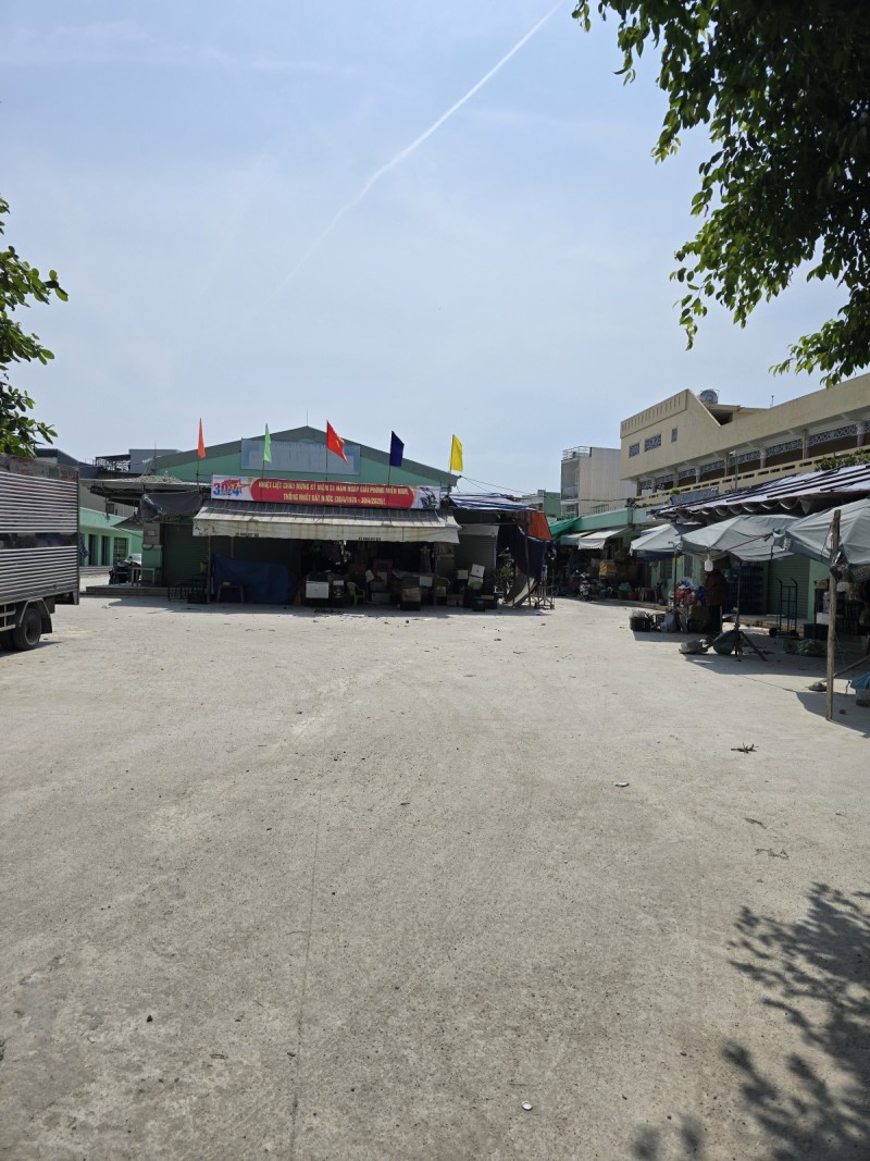 ► Nhà Kiệt 3m Hải Phòng thông Lê Duẩn 30m2, C4, sạch sẽ, nhỉnh 2 tỷ 15998351