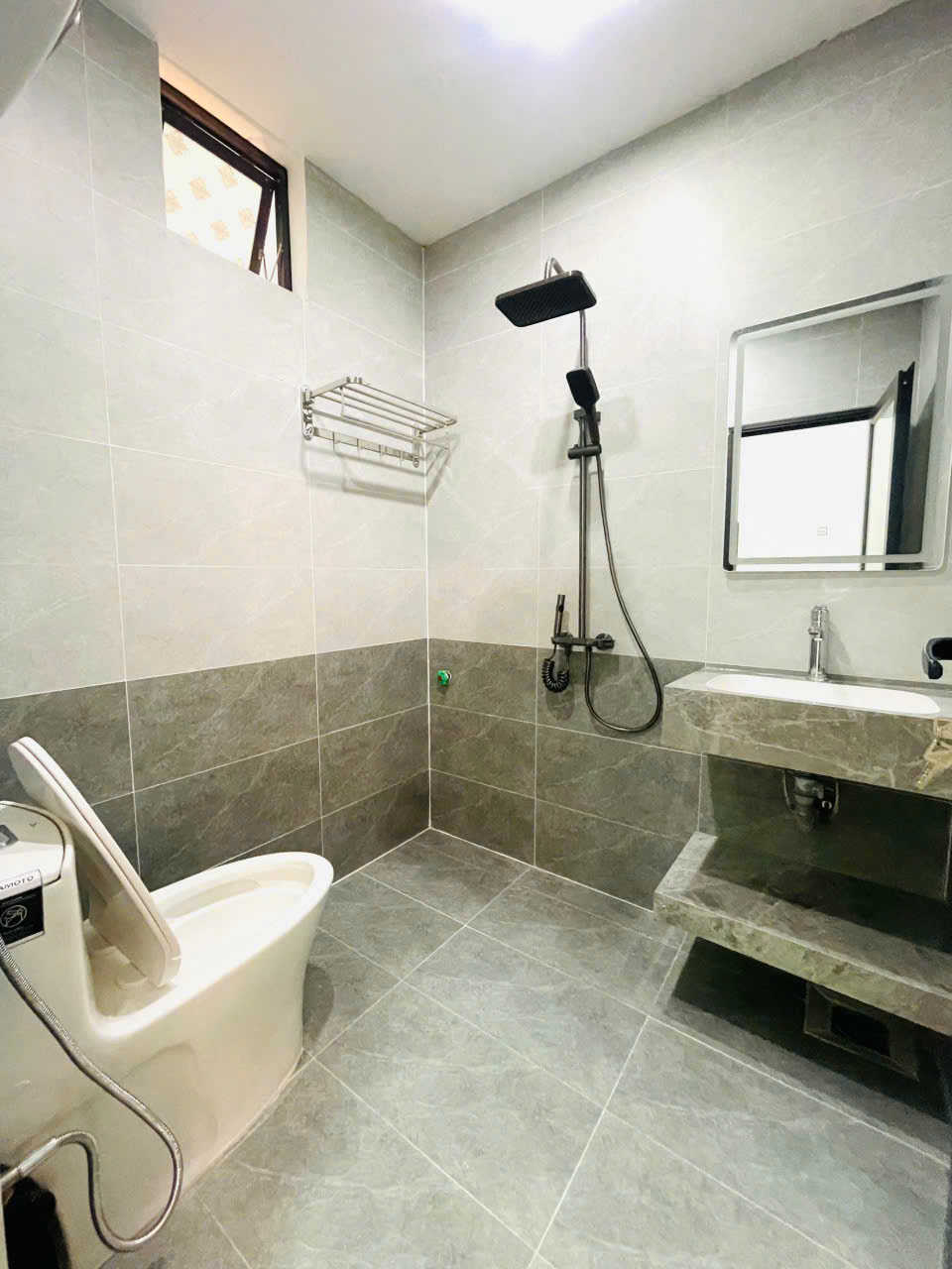 nhà ngõ 126 Hồ Sen - lê chân 15998358