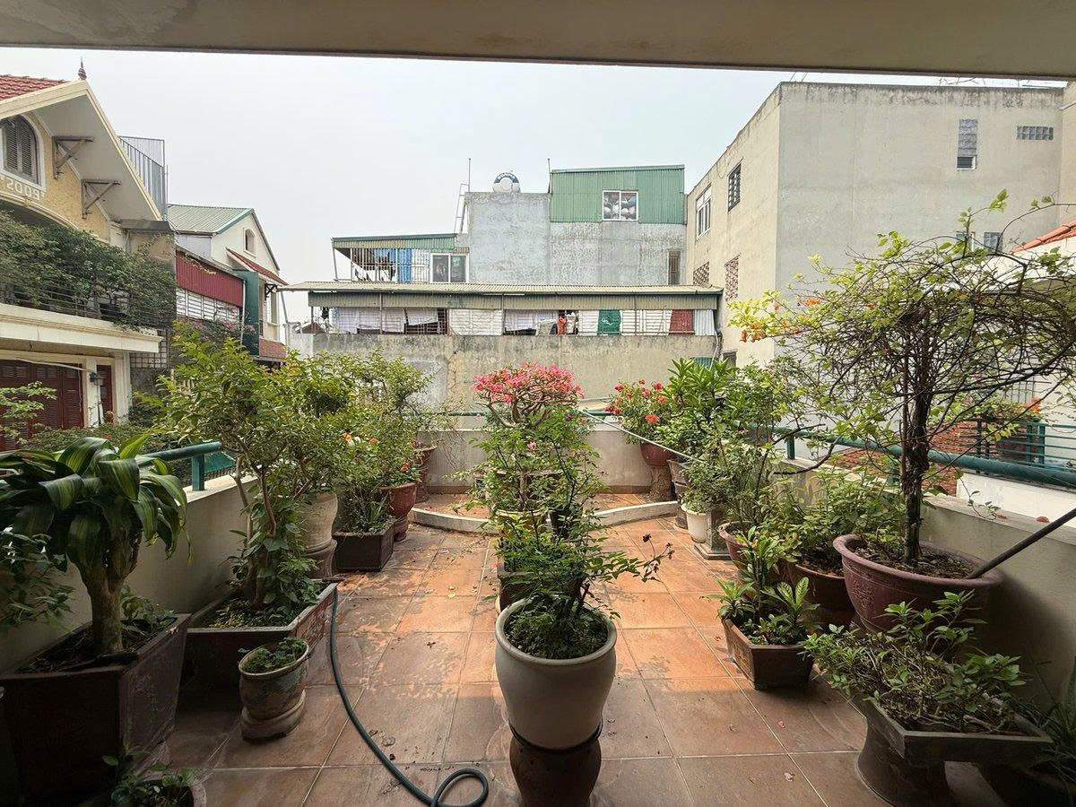 LẠC LONG QUÂN, DINH THỰ VIEW HỒ TÂY, TÀI SẢN GIỮ GIÁ BỀN VỮNG
Bán biệt thự Lạc Long Quân, Tây Hồ – 15998368