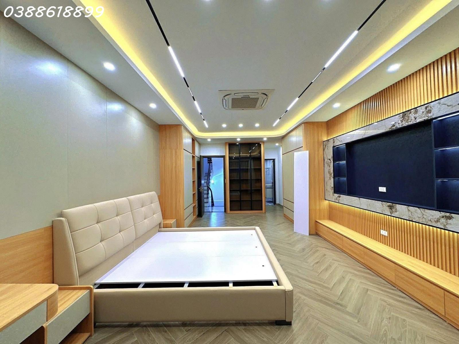 🏠 BÁN NHÀ PHÂN LÔ QUÂN ĐỘI PHÙNG CHÍ KIÊN - 60M2 - 7 TẦNG THANG MÁY - GARA 2 Ô TÔ - NGÕ THÔNG KINH 15998384