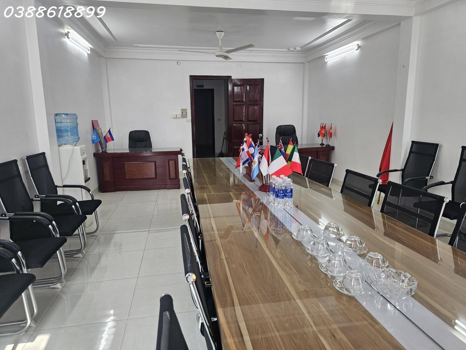 🏡 TÒA VĂN PHÒNG PHÂN LÔ HOÀNG CẦU - 85M2 - 6 TẦNG THANG MÁY - VỈA HÈ Ô TÔ TRÁNH - TRƯỚC MẶT VƯỜN 15998386