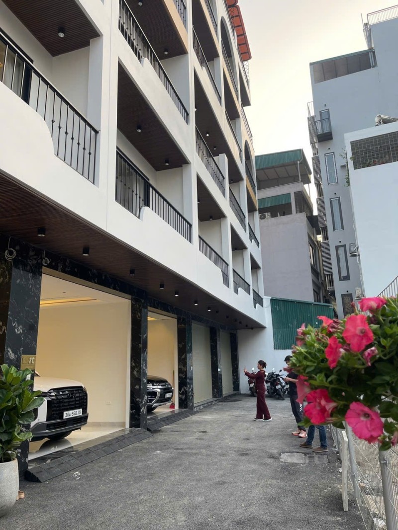 NHÀ 7 TẦNG BÁT KHỐI – GARA 2 Ô TÔ – HÀNG HIẾM KHÓ TÌM 15998402
