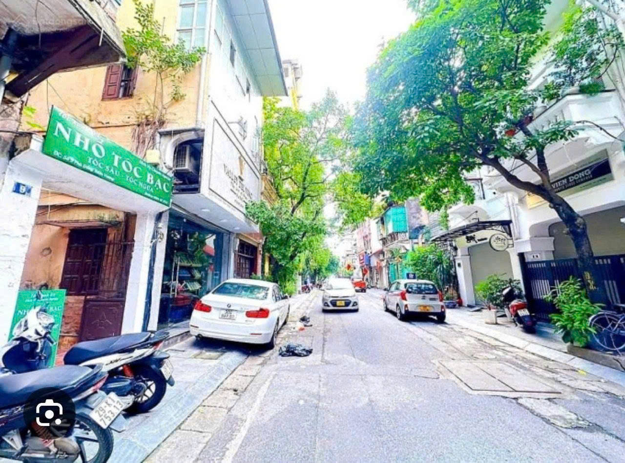 CHÍNH CHỦ BÁN NHÀ  MẶT PHỐ PHÙ ĐỔNG THIÊN VƯƠNG  CỰC HIẾM  64M2  MT KHOẢNG 4M 15998417