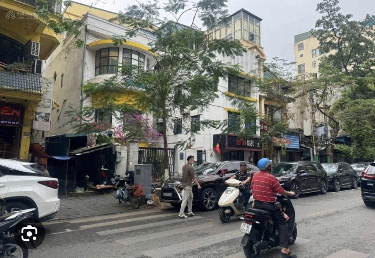 CHÍNH CHỦ BÁN NHÀ  MẶT PHỐ PHÙ ĐỔNG THIÊN VƯƠNG  CỰC HIẾM  64M2  MT KHOẢNG 4M 15998417