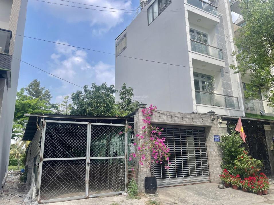 Lô đất Lê Đức Thọ P15, 4,5x14m  63m2 giáp công viên, khu dân cư hiện hữu giá 8 tỷ 15998420