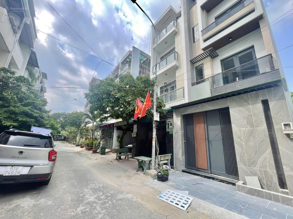 Lô đất Lê Đức Thọ P15, 4,5x14m  63m2 giáp công viên, khu dân cư hiện hữu giá 8 tỷ 15998420