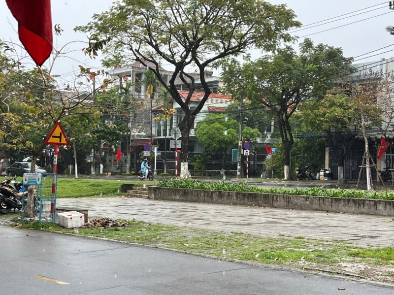 ♥ MT Phần Lăng View Công Viên, gần Huỳnh Ngọc Huệ 70m2, ngang 5m, 6.x tỷ 15998462