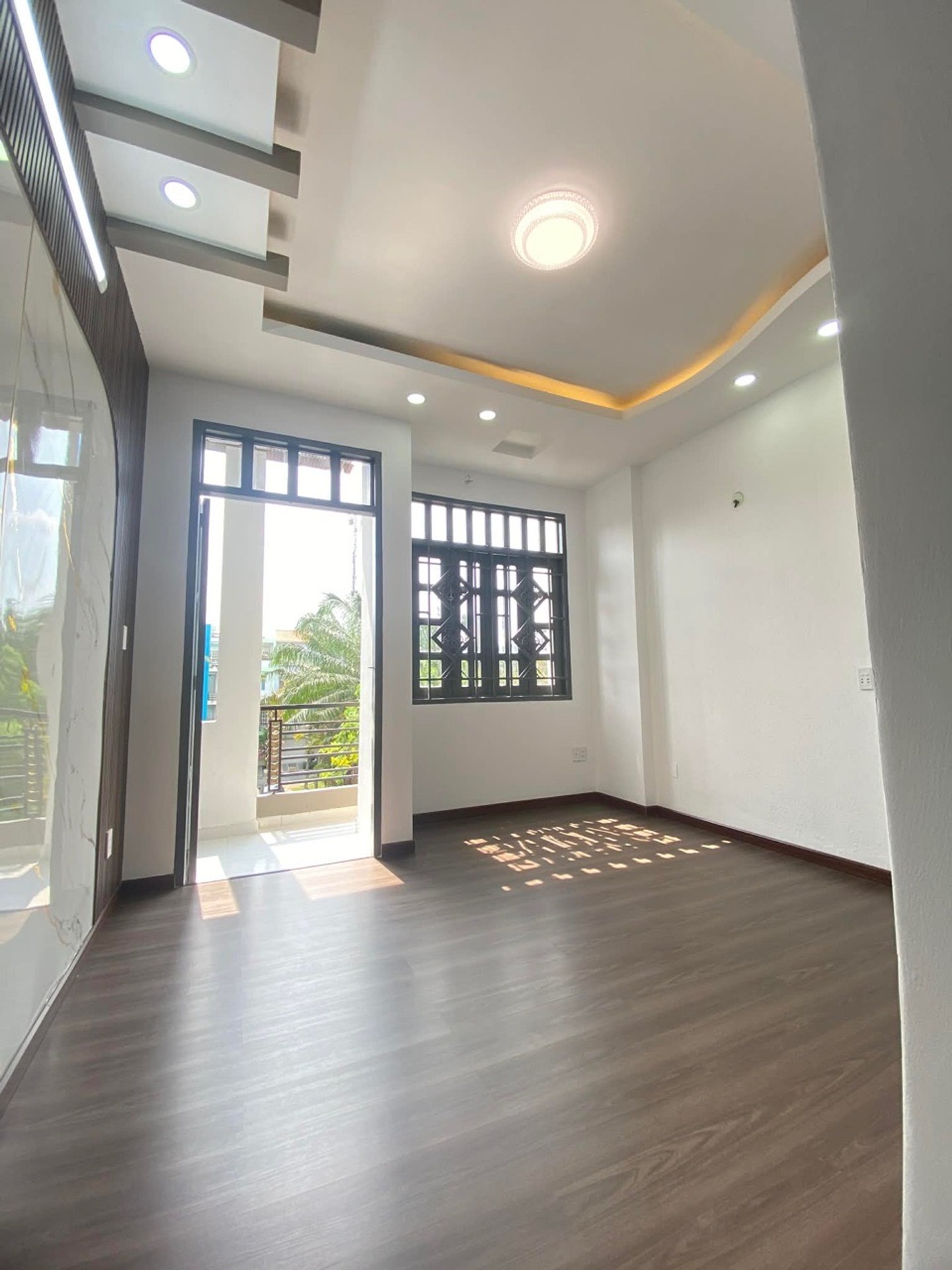 Nhà mới Bông Sao gần công viên 4x12 sổ riêng 4 tầng- 0931172218 15998492