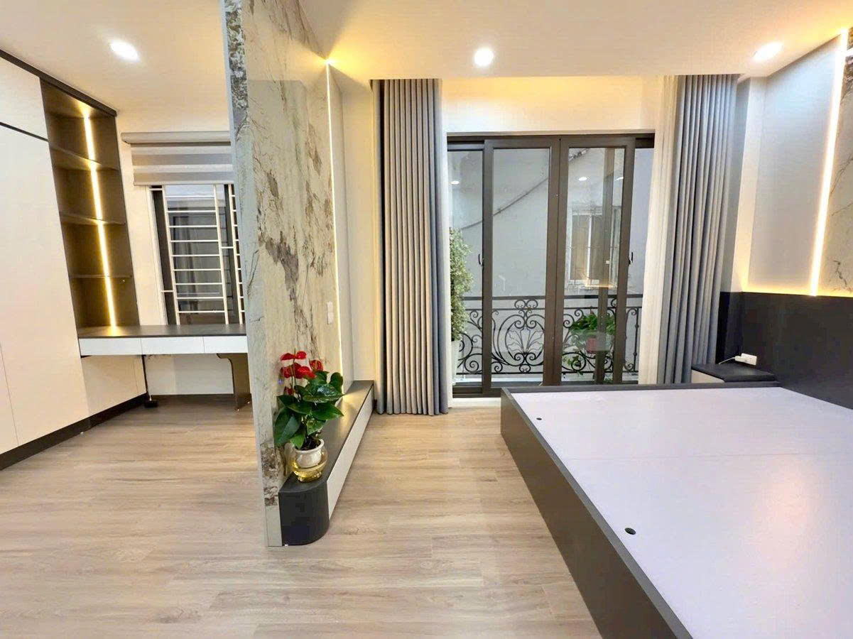 🔥 BÁN NHÀ TAM TRINH – Hoàng Mai  45m² – 5 TẦNG – THANG MÁY – 10.X Tỷ 15998552