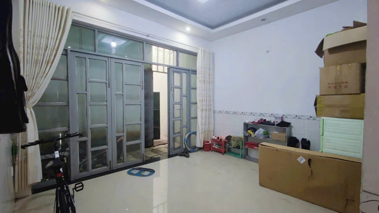 NHÀ ĐẸP–GIÁ TỐT–CHÍNH CHỦ CẦN BÁN  77 Đ. Nguyễn Tất Thành, P.Phước Long, TP.Nha Trang, Khánh Hòa 15998562