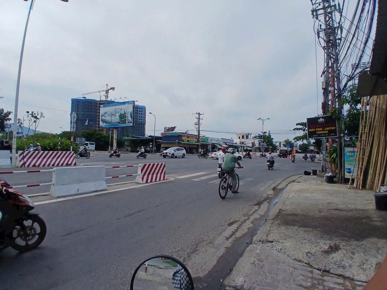 NHÀ ĐẸP–GIÁ TỐT–CHÍNH CHỦ CẦN BÁN  77 Đ. Nguyễn Tất Thành, P.Phước Long, TP.Nha Trang, Khánh Hòa 15998562
