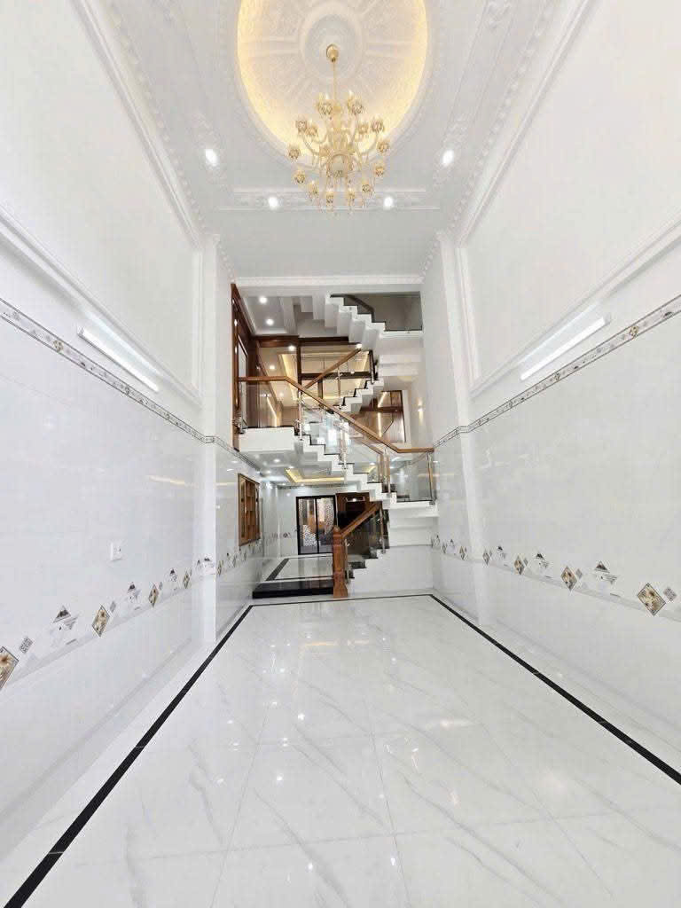 Bình Tân- 6 T.y Nhỉnh Hẻm Xe Hơi Thông - Hẻm 1/ - Nhà Mới - Full Nội Thất - Gần Bệnh Viện - Giáp 15998563