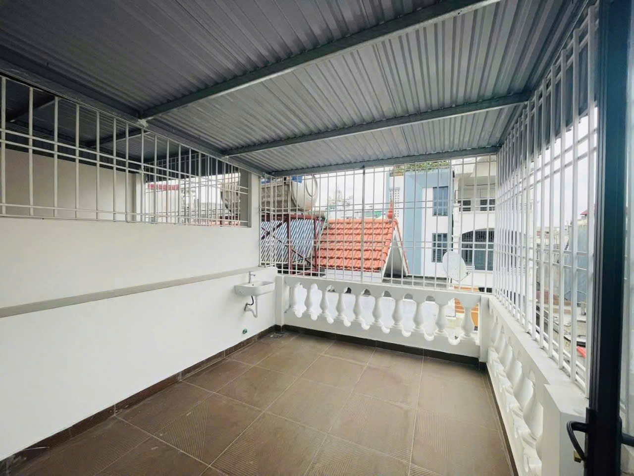 nhà xây mới ngõ 3xx Tô hiệu - lê chân # 4,1 tỷ 15998587