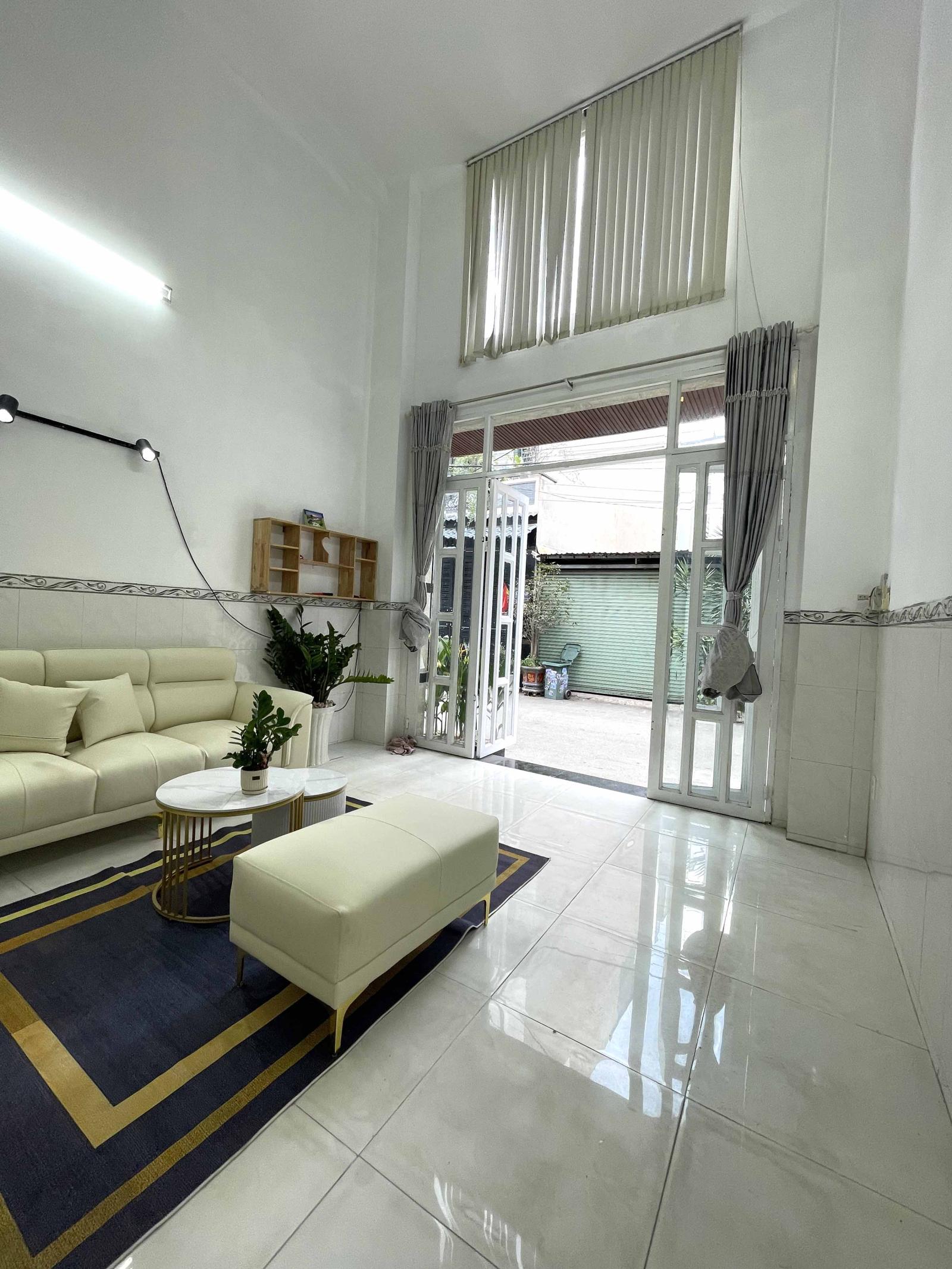 Bán Nhà Gần Phạm Văn Đồng – Linh Đông 50M² – 3 Tầng Hiện Đại – Hẻm Ô Tô 8M – Giá 6.6 Tỷ 15998606