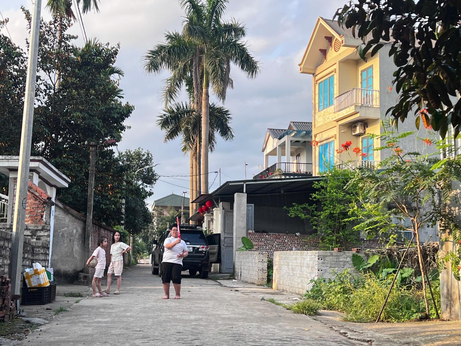 CHỦ NGỘP – BÁN GẤP LÔ ĐẤT 100M² NGAY SAU TRƯỜNG TIỂU HỌC CỔ ĐÔNG – ĐOÀI PHƯƠNG  15998615
