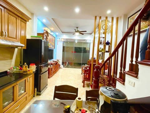 BÁN GẤP NHÀ GIANG VĂN MINH PHỐ VIP BA ĐÌNH FULL NỘI THẤT 34M X 5 TẦNG MT 4M 7.5 TỶ 15998630