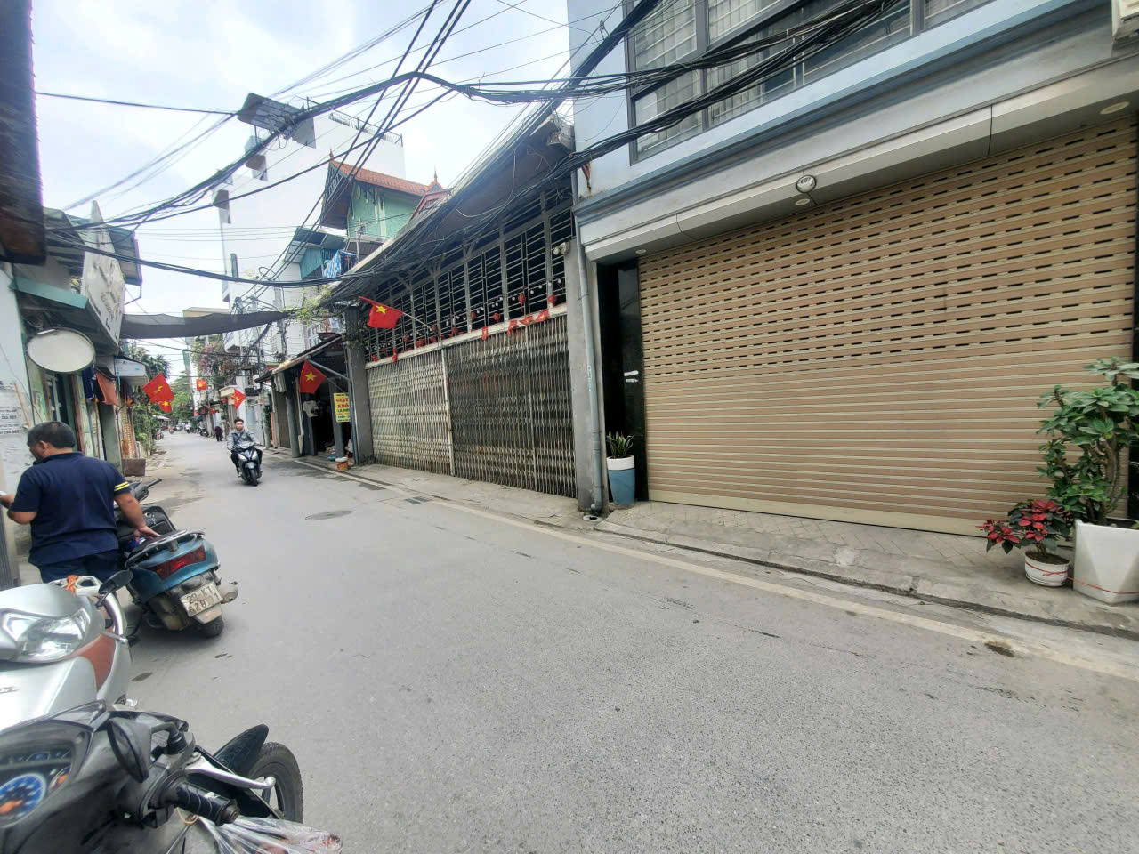 Bán nhà Phố Trạm,Long Biên 5 tầng,60m,mt4.6m oto tránh nhỉnh 17 tỷ 15998638