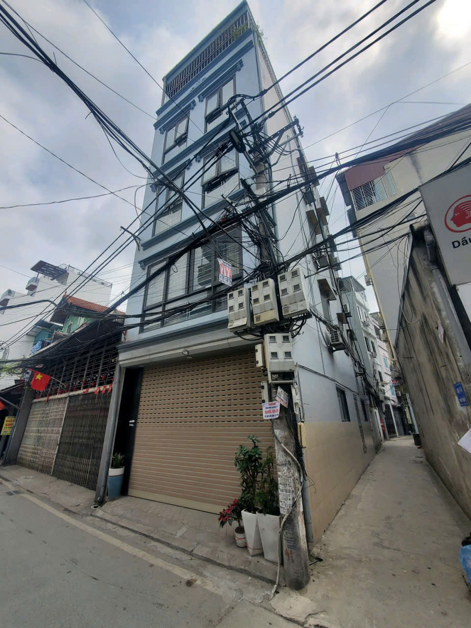 Bán nhà Phố Trạm,Long Biên 5 tầng,60m,mt4.6m oto tránh nhỉnh 17 tỷ 15998638