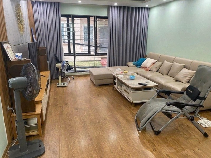 Bán nhà Phố Trạm,Long Biên 5 tầng,60m,mt4.6m oto tránh nhỉnh 17 tỷ 15998638