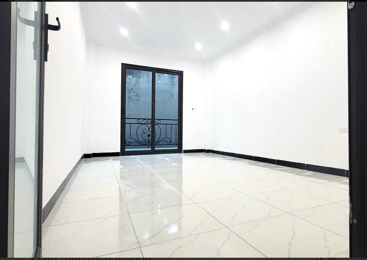 BÁN NHÀ 5 TẦNG - CÁCH 10m ra MẶT PHỐ BÀ TRIỆU, CHỢ HÀ ĐÔNG 15998756